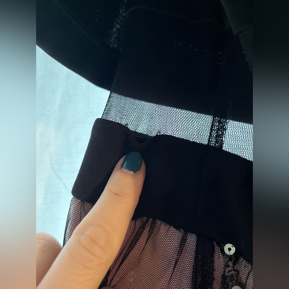 Say Yes To Prom - Picture 5 of 9